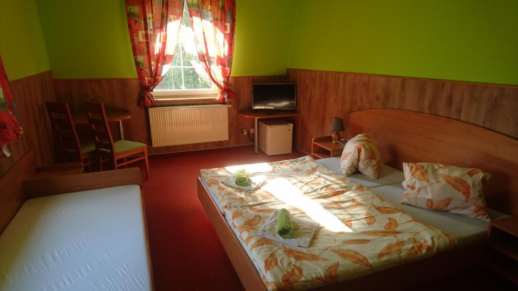 Pension Rybářská Bašta Jablonec nad Nisou Exterior foto