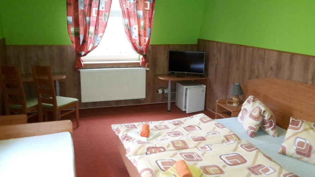 Pension Rybářská Bašta Jablonec nad Nisou Exterior foto